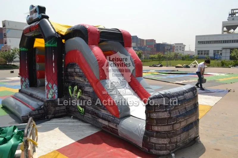 Small Inflatable Multiplay Bouncy Castles Haunted With Slide